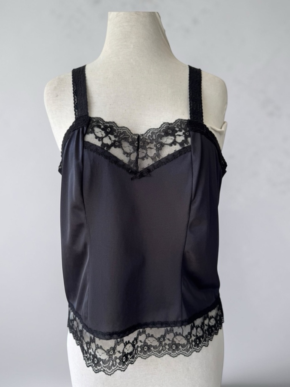 Vtg 70s Black Nylon Lace Bust Crop Cami Camisole 38 Lingerie Sz L